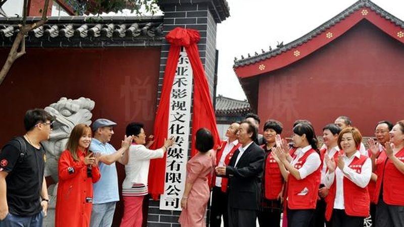 短视频代运营：加盟与直营的差异化考量